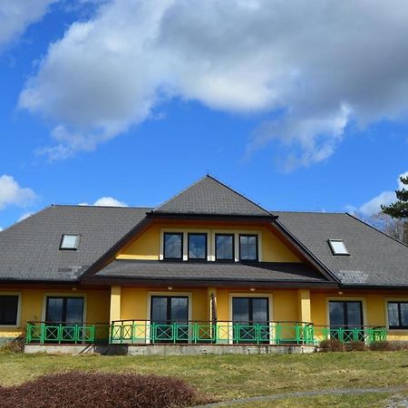 Camping V Raji - Palda Rovensko pod Troskami Exterior photo