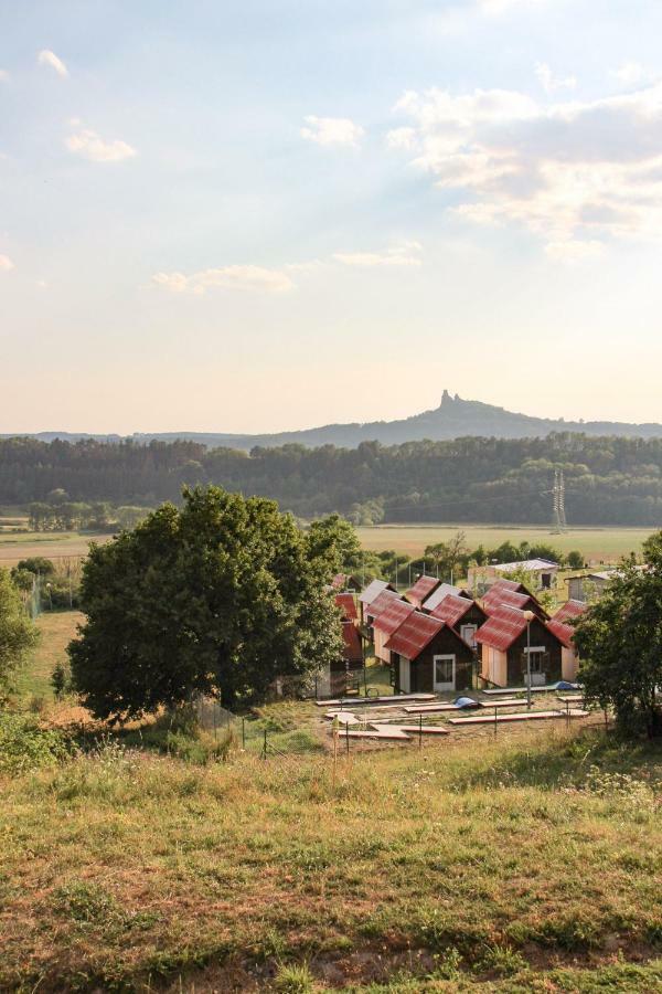 Camping V Raji - Palda Rovensko pod Troskami Exterior photo