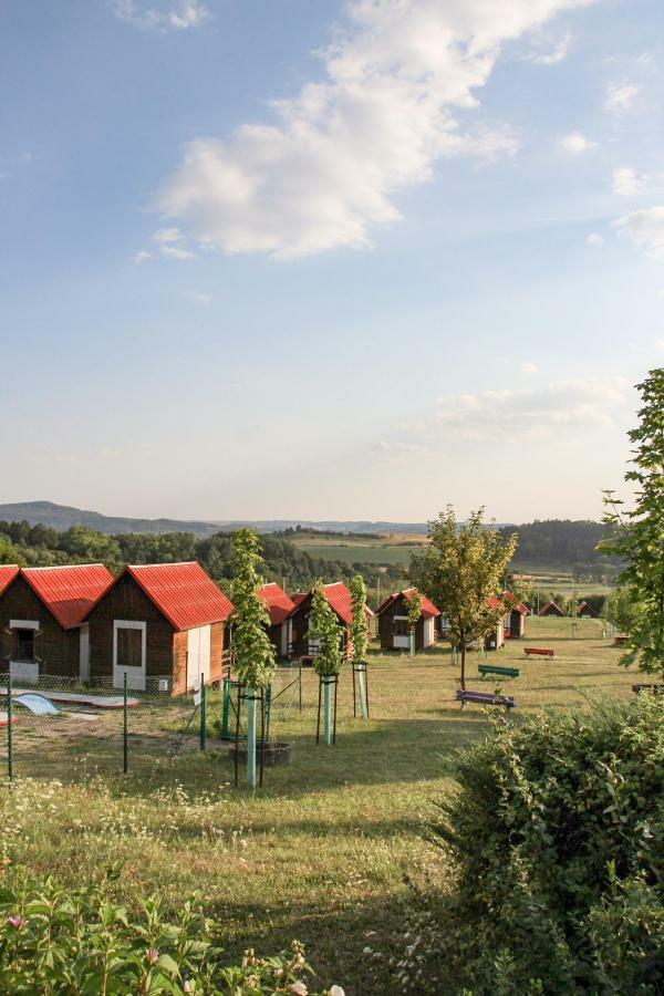 Camping V Raji - Palda Rovensko pod Troskami Exterior photo